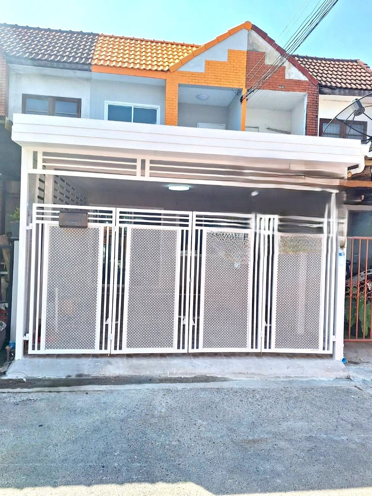 ขายทาวน์โฮมเกษตร นวมินทร์ ลาดปลาเค้า : H0674♛ขายทาวน์เฮ้าส์ 2 ห้องนอน♜ตลาดนวลจันทร์∞099-5919653,065-9423251▚Line@sureresidence