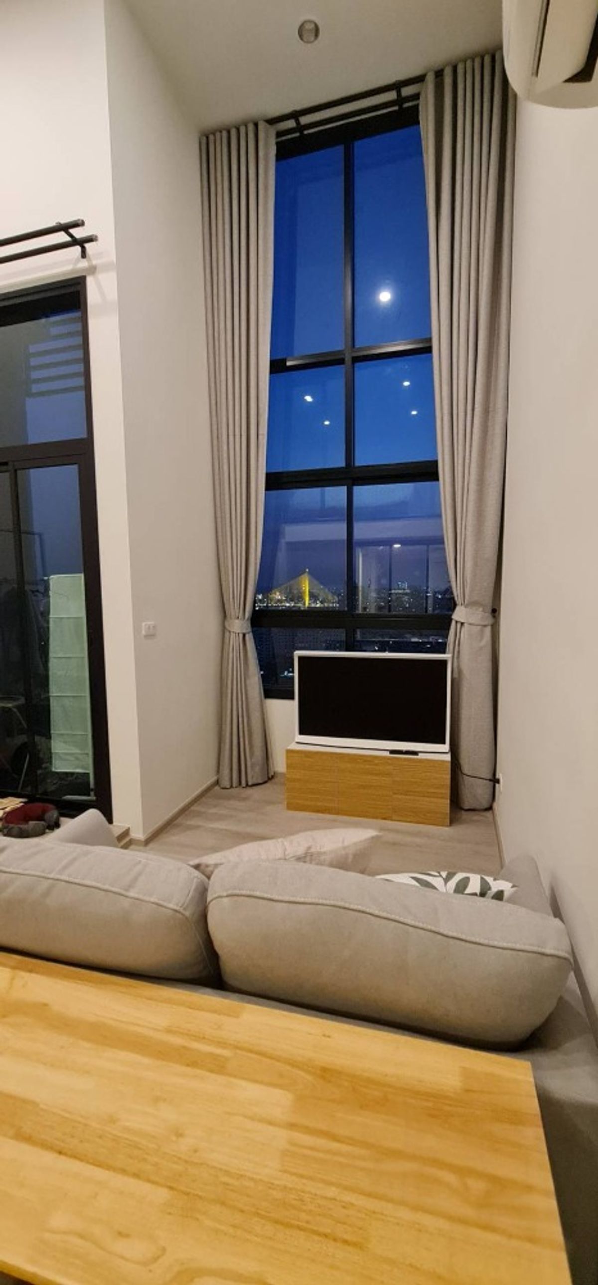 CondoPinklao, Charansanitwong : Ideo Charan 70 Riverview【𝐒𝐄𝐋𝐋 & 𝐑𝐄𝐍𝐓】🔥A very warm condo, chic and gentle design, million-dollar view with complete furniture 🔥 Contact Line ID: @hacondo