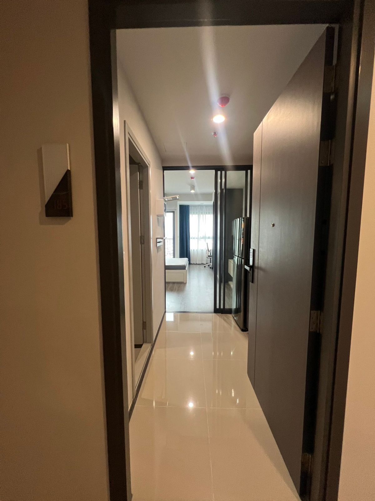 ให้เช่าคอนโดสยาม จุฬา สามย่าน : ให้เช่าคอนโดใกล้ ม.จุฬา 25,000/m ติดต่อ 086-6669965