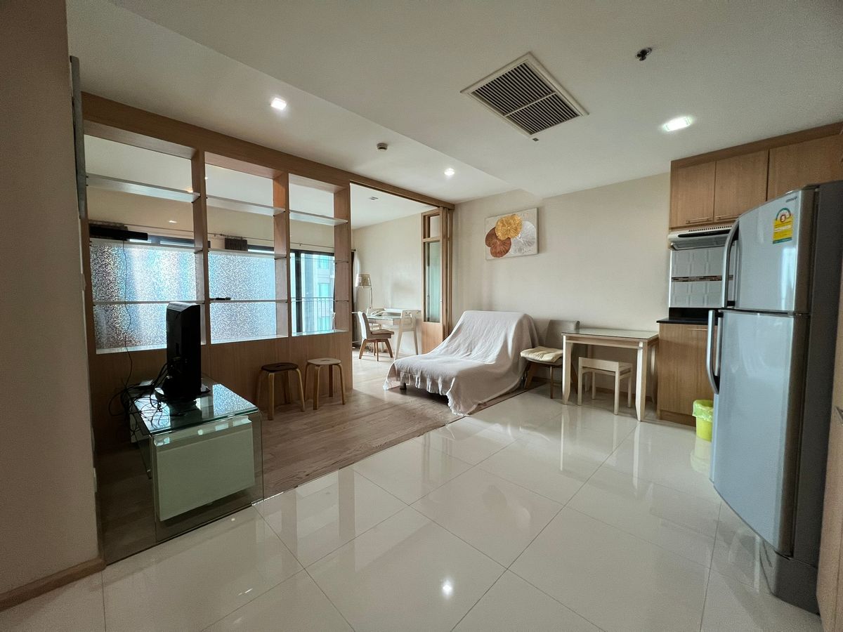 ขายคอนโดสุขุมวิท อโศก ทองหล่อ : ขายด่วน 🔥 คอนโด โนเบิล รีมิกซ์ ติด BTS ทองหล่อ ต่ำกว่าราคาตลาด 500,000+ ห้องใหญ่ 41.91sqm ตกตารางเมตรแสนนิดๆ คุ้มมาก โทรเลย 065-2614622 แทมมี่ 