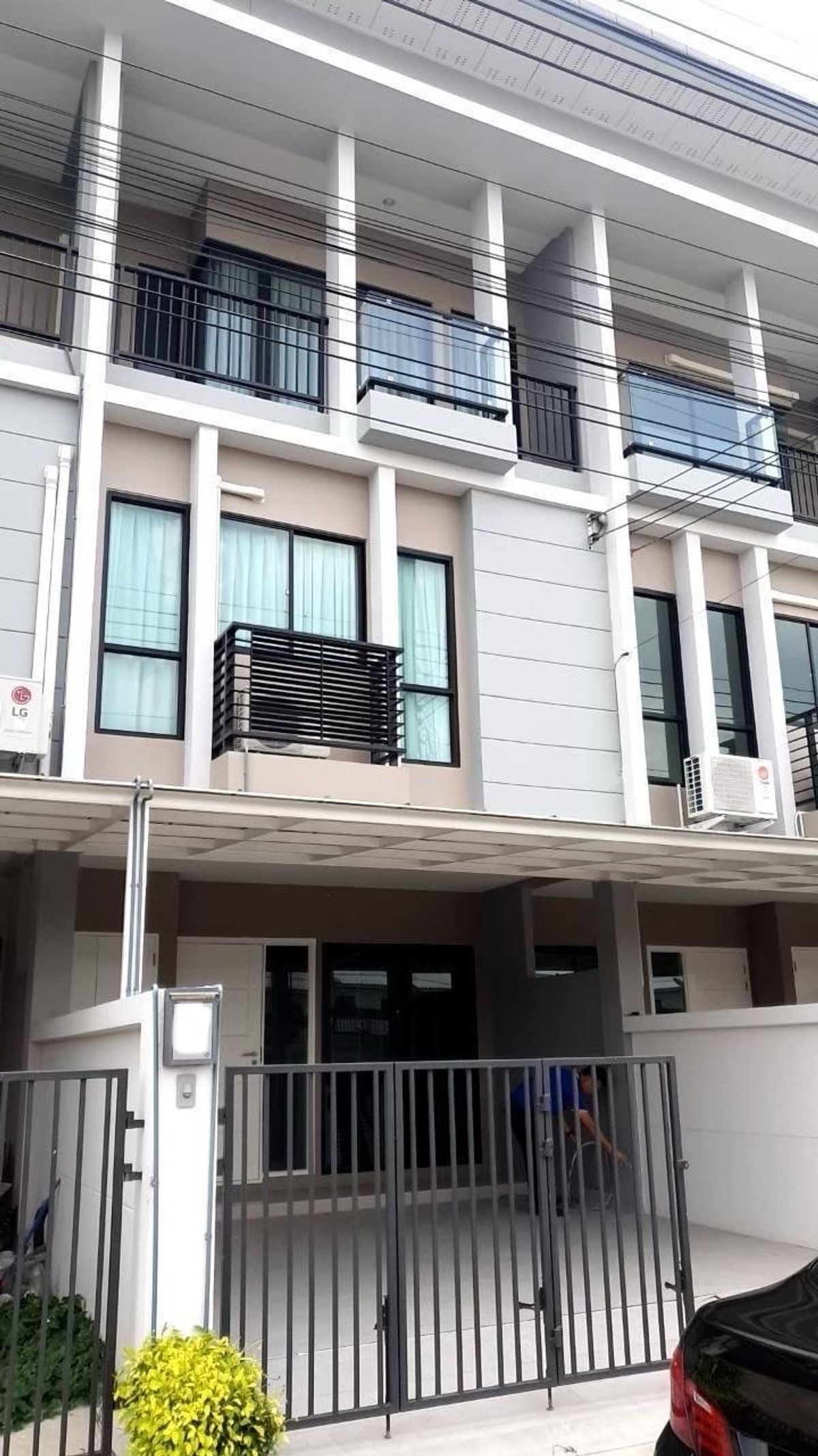 ให้เช่าทาวน์โฮมลาดกระบัง สุวรรณภูมิ : ให้เช่า หมู่บ้าน ไทมโฮม 2 สวนหลวง เฉลิมพระเกียรติ 