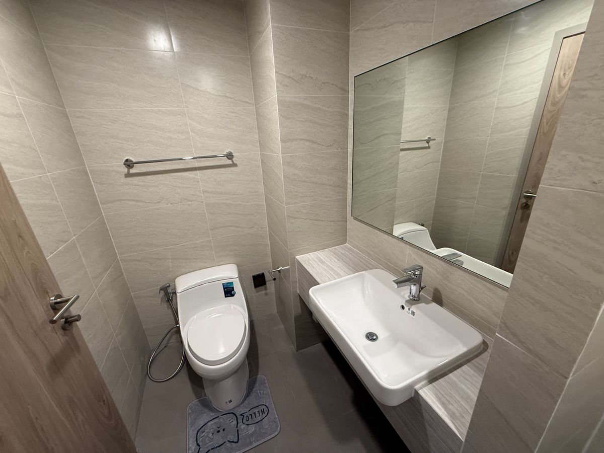 The Crown Residences for rent 1 bedroom Loading...