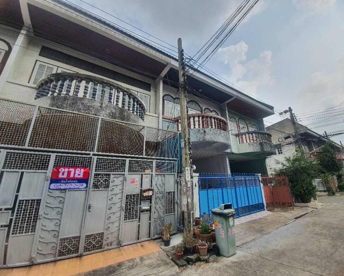 ขายทาวน์โฮมบางแค เพชรเกษม : ขาย ทาวน์เฮาส์ ซอยเพชรเกษม 48 แยก 6 ใกล้รถไฟฟ้า 600 เมตร, ซีค่อนบางแค, ตลาดบางแค, ม.สยาม