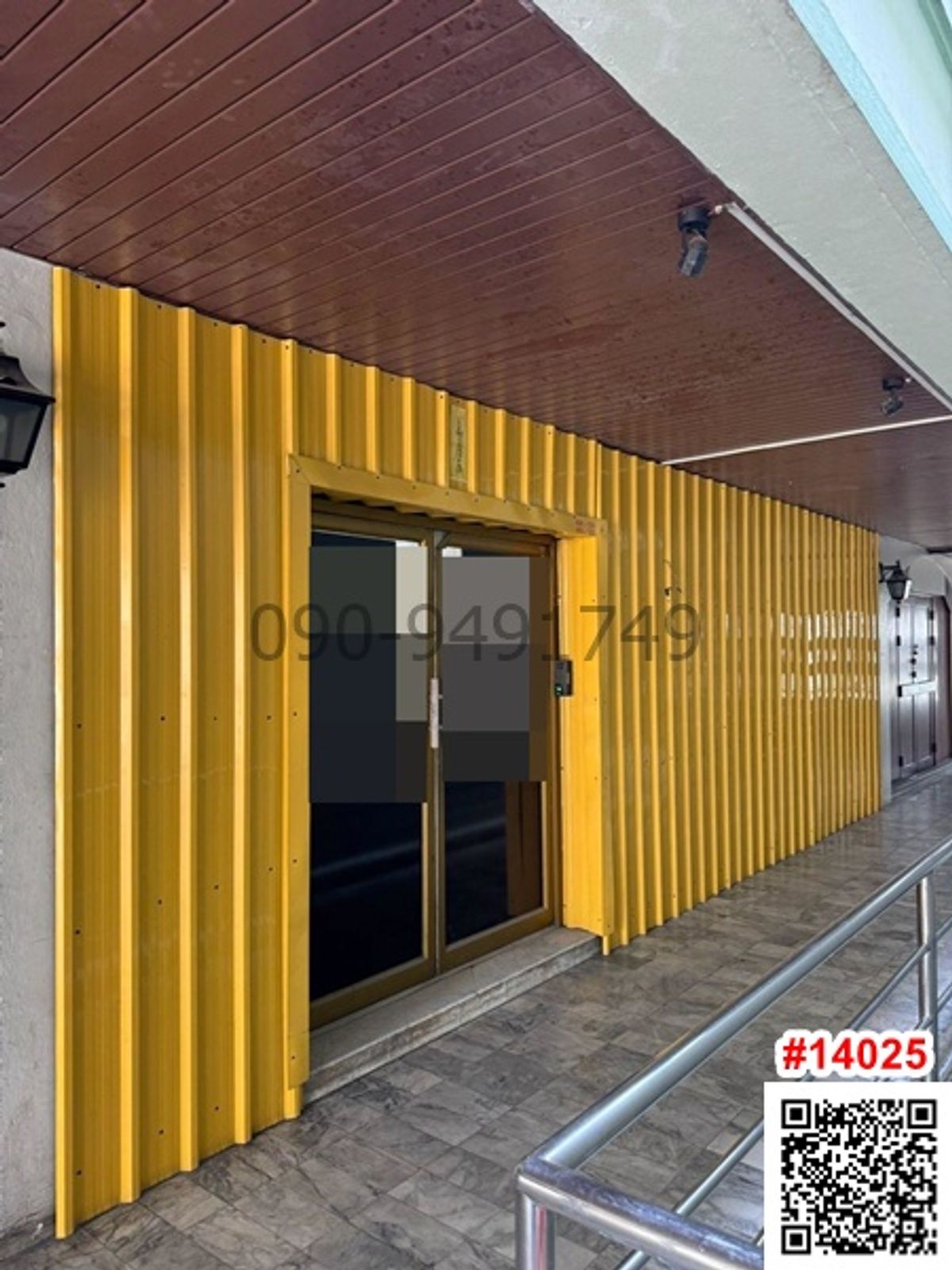 For RentOfficeSilom, Saladaeng, Bangrak : Rental of Silom Plaza room, 3rd floor, near BTS Chong Nonsi