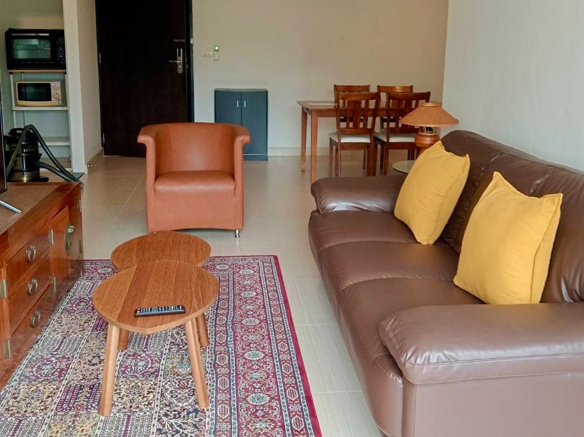 For RentCondoSukhumvit, Asoke, Thonglor : 🏡 For Rent: S 16 Residences | 1 Bed Plus | Pet-Friendly Condo in Sukhumvit 16 🌳 Low-rise living in the heart of Sukhumvit | Near Benjakitti Park & BTS Asoke