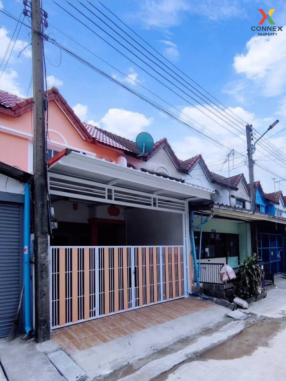 For SaleTownhomeMahachai Samut Sakhon : For Sale Townhouse/Townhome  , Omnoi Nakhon , newly renovated , Om Noi , Krathum Baen , Samut Sakhon , CX-118518