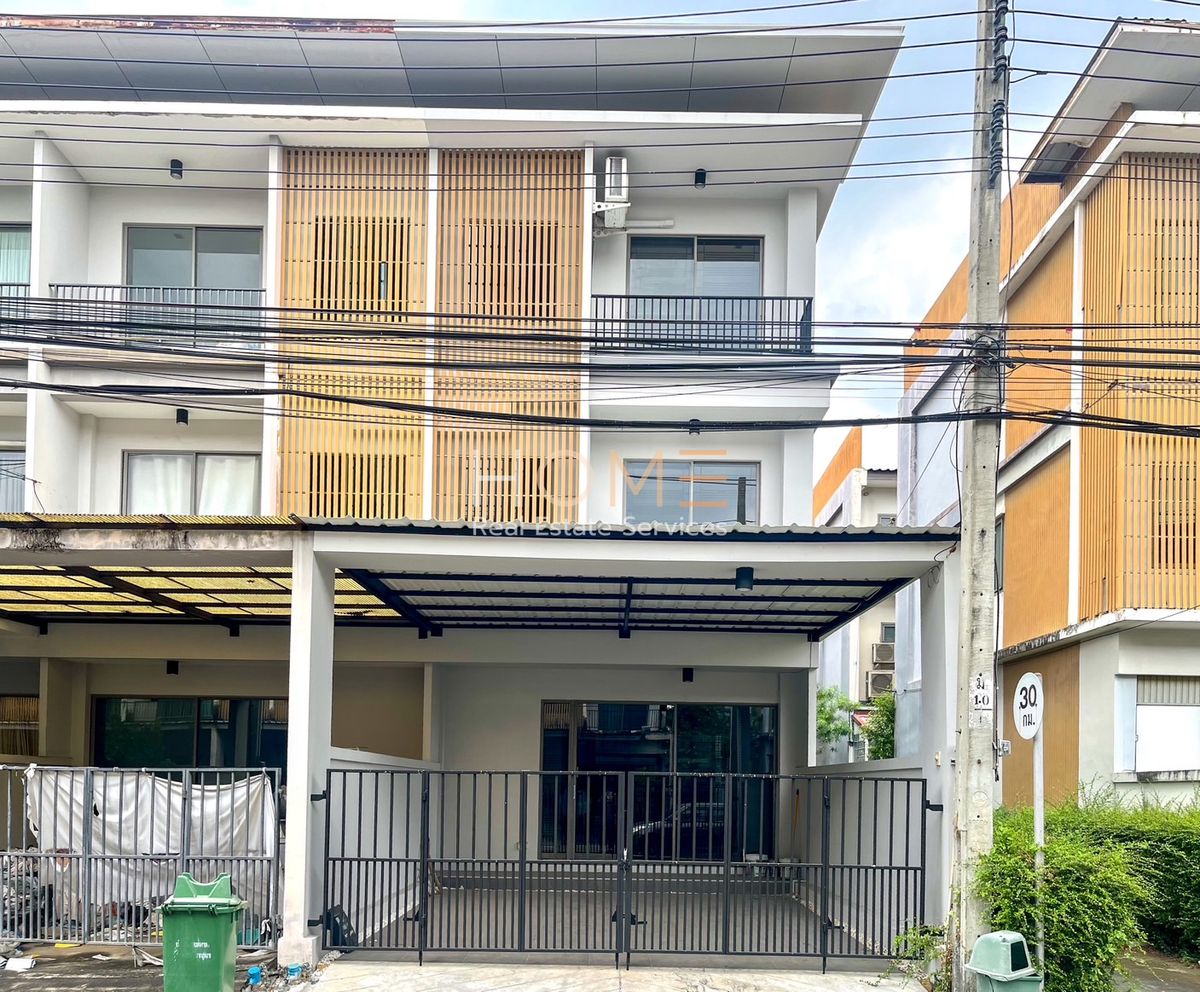 ขายทาวน์โฮมเกษตร นวมินทร์ ลาดปลาเค้า : อีโคสเปซ เกษตร - นวมินทร์ / 3 ห้องนอน (ขาย), Eco Space Kaset - Nawamin / 3 Bedrooms (FOR SALE) PIK010