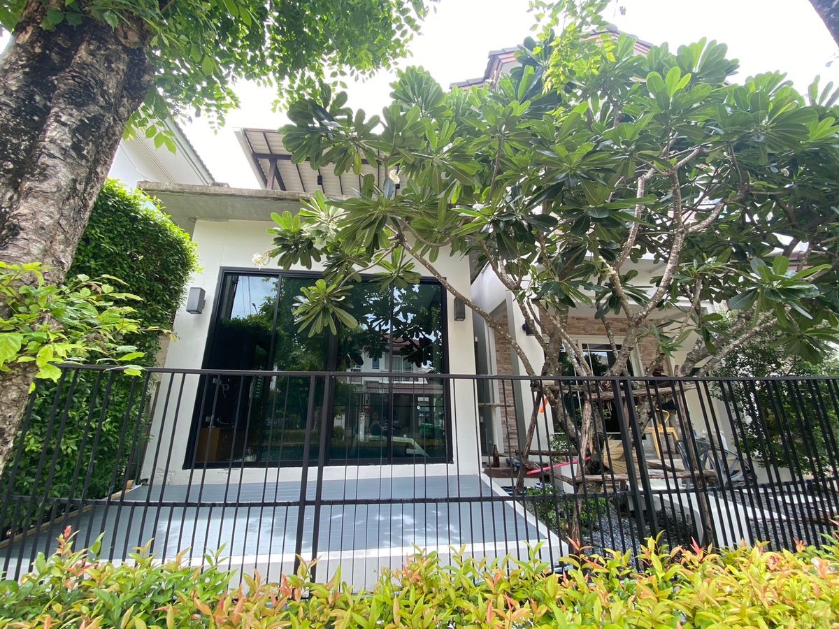 For RentHousePattanakan, Srinakarin : 🌜⭐️🌛2-storey detached house for rent Manthana Rama 9-Srinarin  (Thep Group Athletics 7)