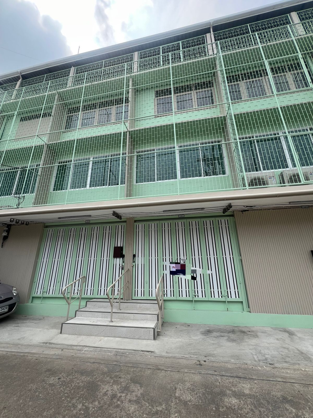 For RentOfficeSukhumvit, Asoke, Thonglor : LTH12221 - Office Space for Rent Sukhumvit 60/1 Size 120 SQ.M 1 Room 2 Baths Near BTS Bang Chak Station Only 36K/Month