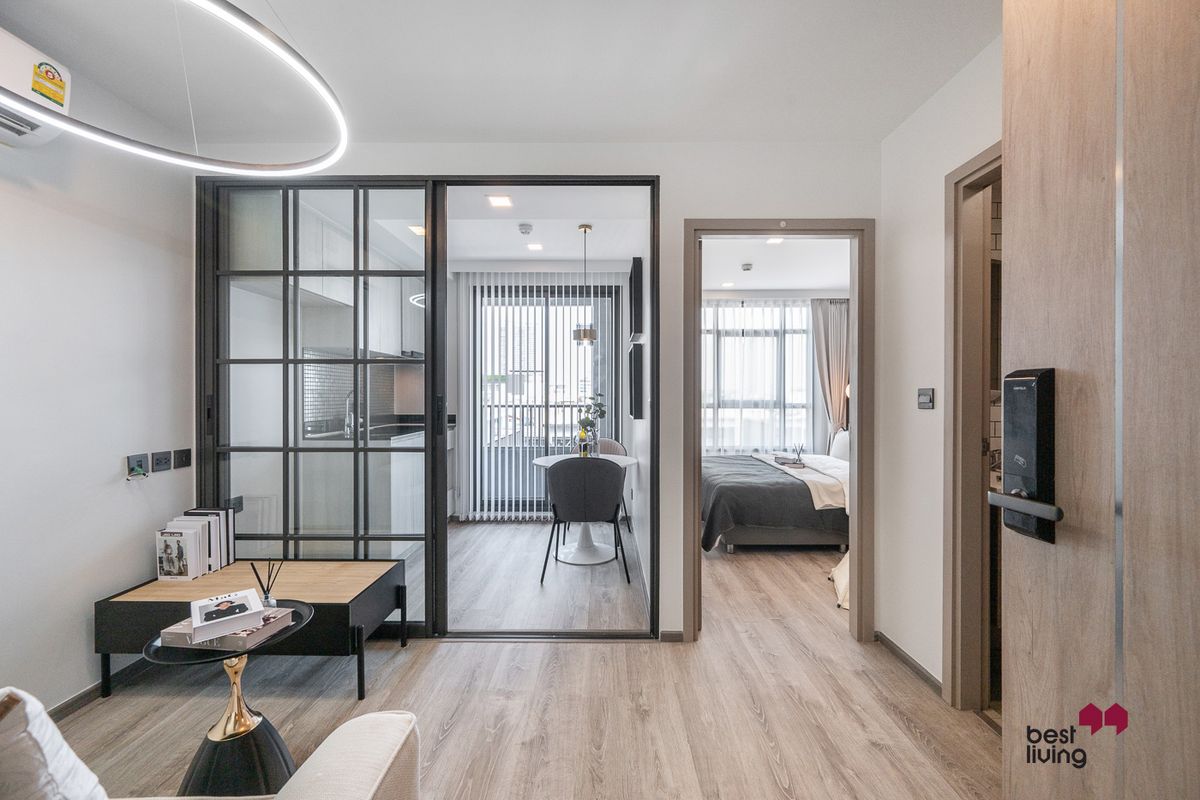 For SaleCondoRatchadapisek, Huaikwang, Suttisan : Pet-friendly 🐶🐱 Just 650m to MRT Ratchadaphisek 🚆 Closed kitchen & fully furnished! 🍳🛋️