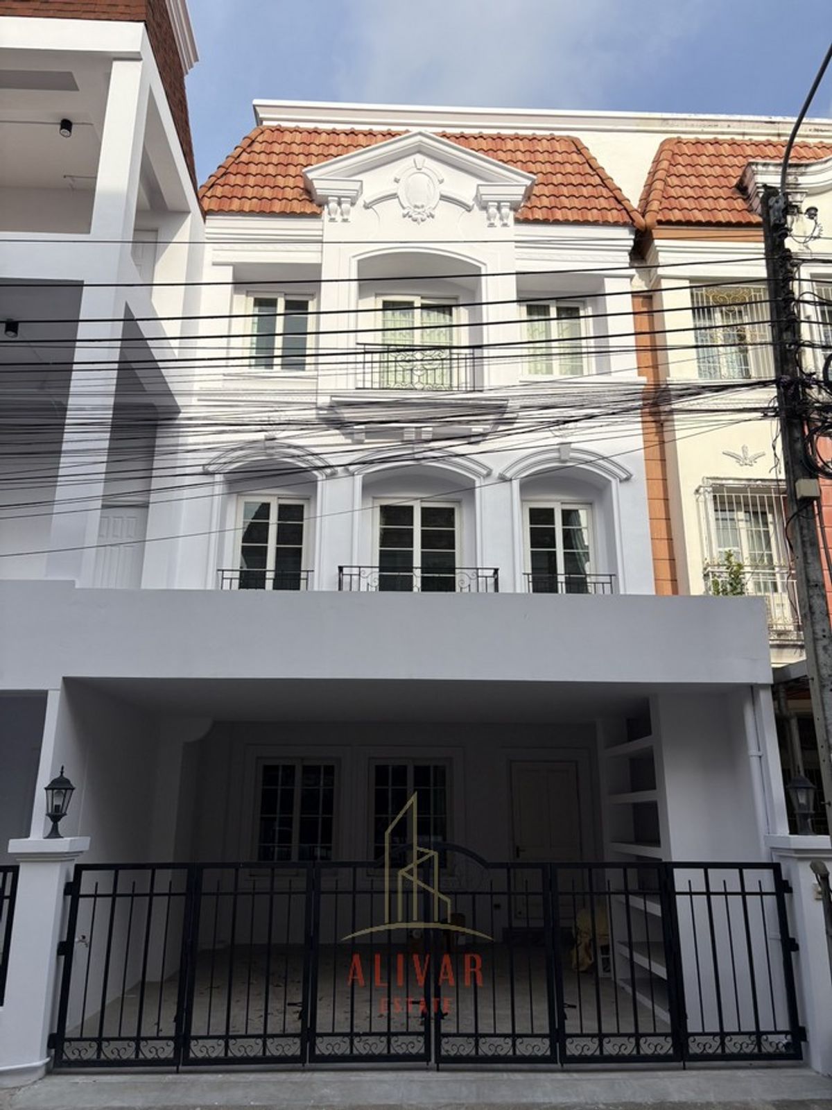 ให้เช่าบ้านท่าพระ ตลาดพลู วุฒากาศ : RH040225 ให้เช่า ทาวน์โฮม 3ชั้น 3ห้องนอน Urban Sathorn ติดถนนใหญ่ ราชพฤกษ์ ใกล้ BTS บางหว้า