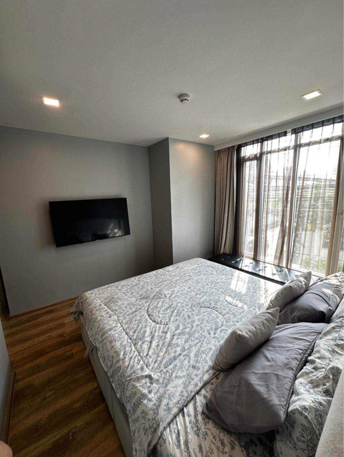 For RentCondoSathorn, Narathiwat : LTH12250 - MAESTRO 01 Sathorn for RENT Size 68 SQM. 2 Beds 2 Baths Near BTS Khlong Toei Station Only 40K/Month