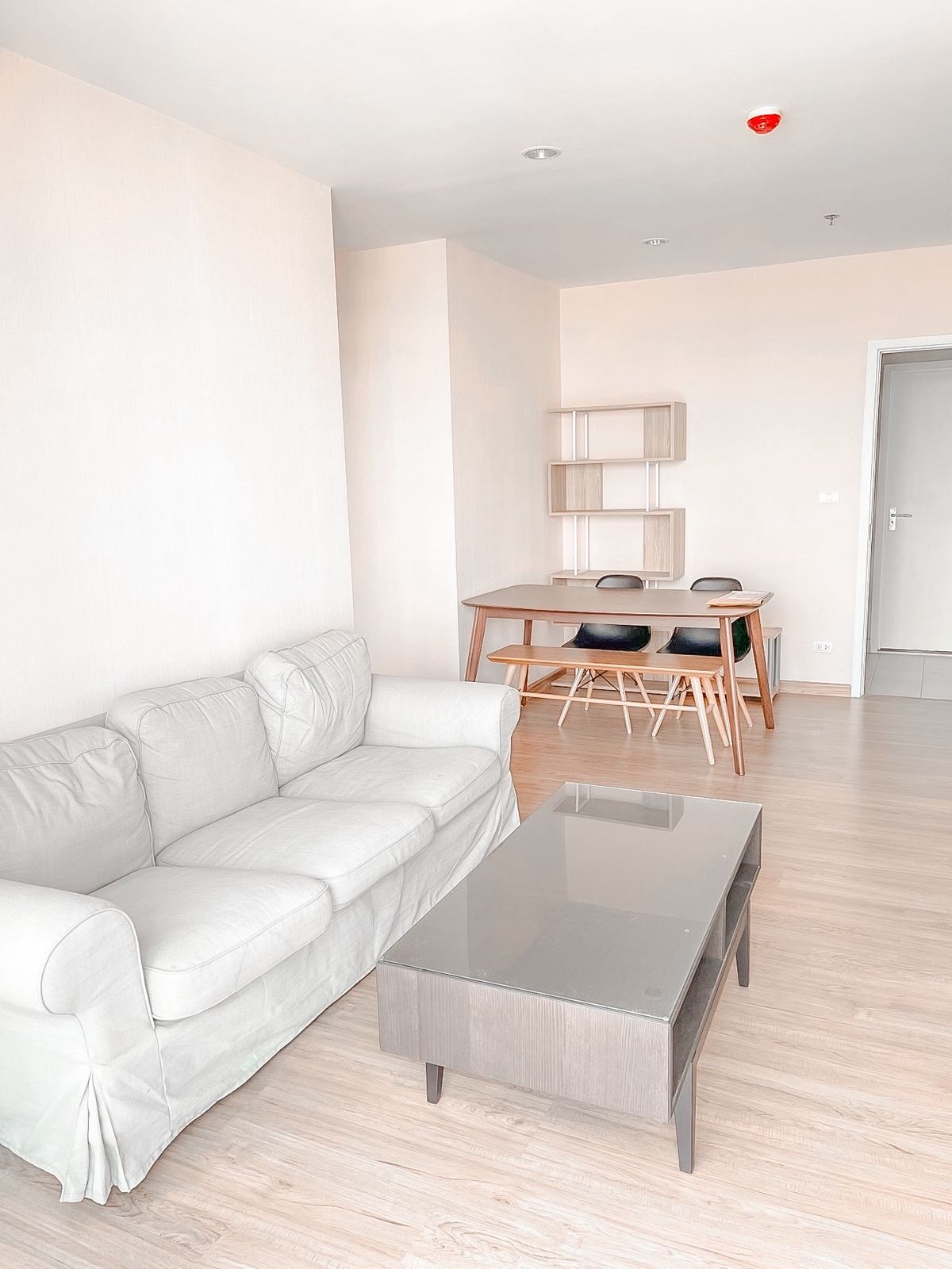 ให้เช่าคอนโดบางซื่อ วงศ์สว่าง เตาปูน : ⭐️Big space 2 Bedroom 18,000 / 350 m.to MRT