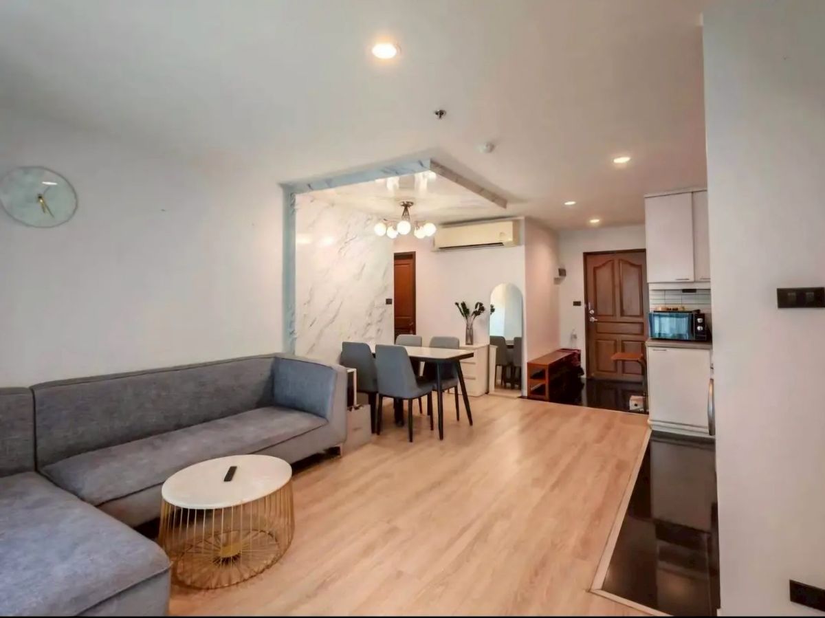 For RentCondoRatchathewi,Phayathai : 🔥🔥🔥 Baan Pathumwan🔥🔥🔥 Large room size 70 square meters (0994629391 Bird)