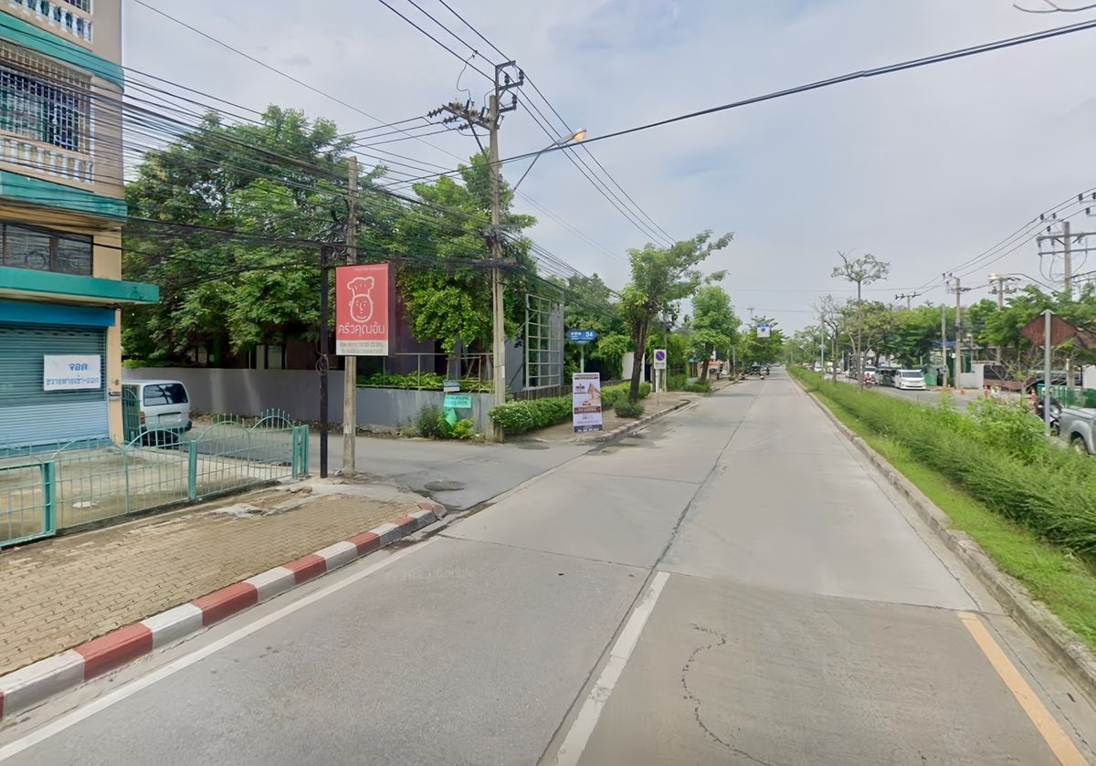 ขายที่ดินบางนา แบริ่ง ลาซาล : VLM 1054  ขายที่ดิน  ซอยลาซาล 34   เนื้อที่ ~1 ไร่