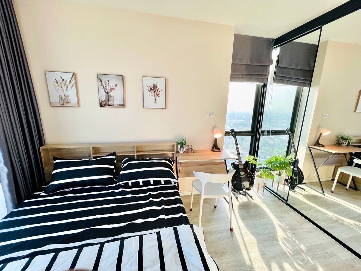 For RentCondoBang Sue, Wong Sawang, Tao Pun : ❤️ The new corner room, unpacking box, beautiful, 1 bedroom, 33 sq.m. There is no effect from the earthquake. Interested in making an urgent appointment. welcome