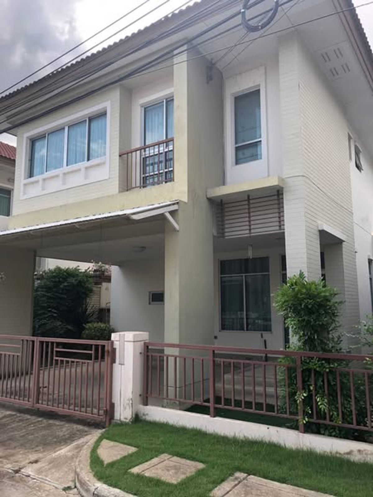 ขายบ้านนวมินทร์ รามอินทรา : พร้อมพัฒน์ พรีวา / 3 ห้องนอน (ขายพร้อมผู้เช่า), Promptpat Priva / 3 Bedrooms (SALE WITH TENANT) PIK034