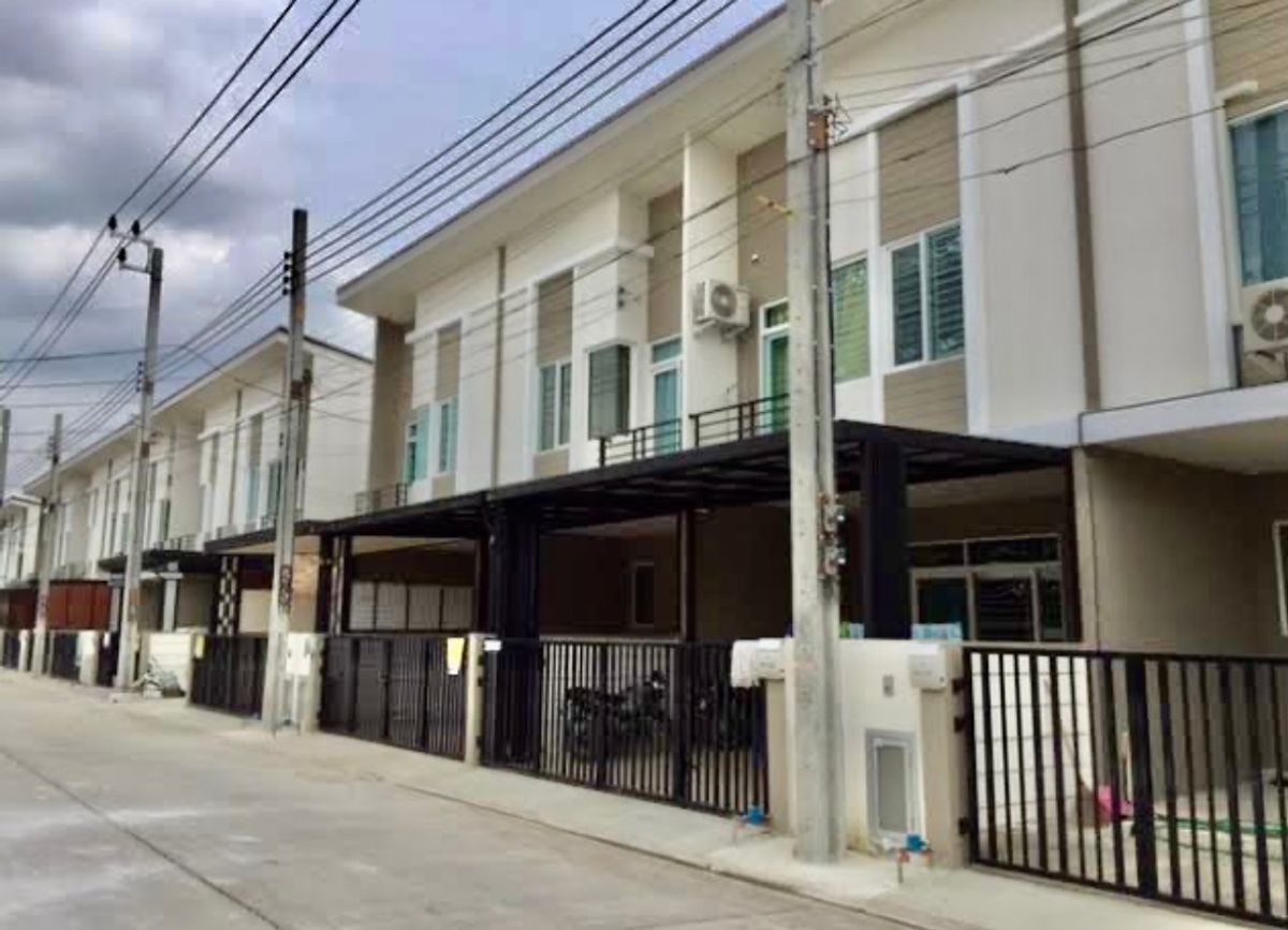 ให้เช่าทาวน์โฮมสมุทรปราการ สำโรง : FOR RENT ทาวน์โฮมติดเมกา บางนา 4 นอน 3 น้ำ บรรยากาศหน้าสวน หมู่บ้านคาซ่าซิตี้ บางนา