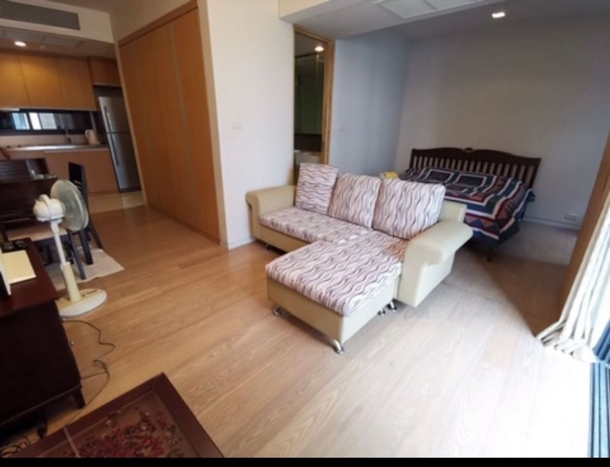 ให้เช่าคอนโดสุขุมวิท อโศก ทองหล่อ : ให้เช่า ไซมิส จอยญ่า สุขุมวิท 31 ชั้น 3