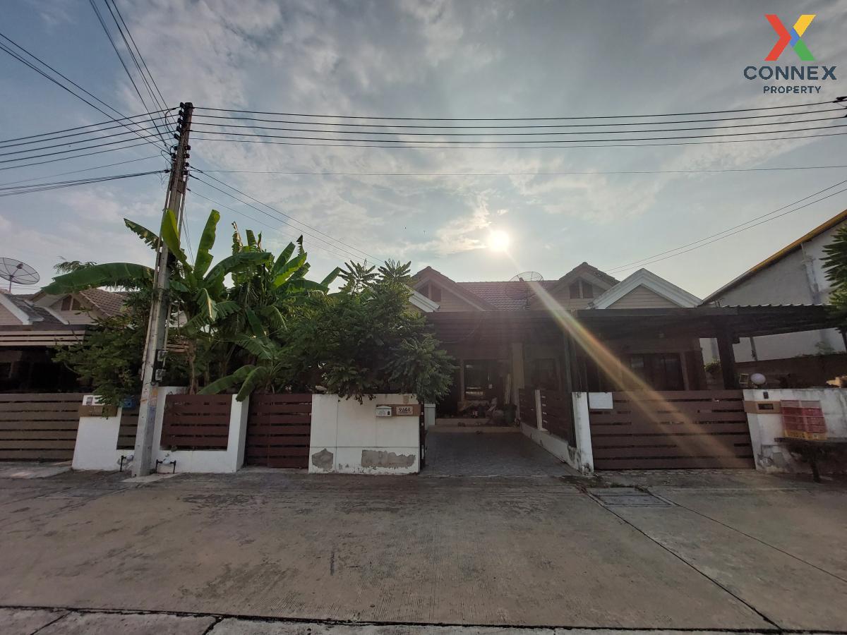 For SaleHousePattaya, Bangsaen, Chonburi : For Sale House , Nara Ville , wide frontage , Nong Kakha , Phan Thong , Chon Buri , CX-120025