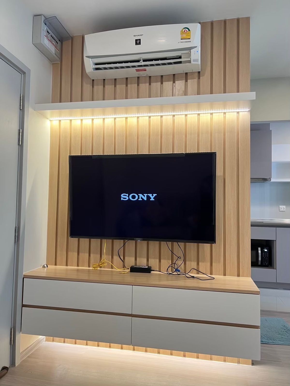 For SaleCondoRama9, Petchburi, RCA : ASPIRE Asoke-Ratchada condo for sale (With tenants) Low Rice Condo, new room, beautiful decoration, good location