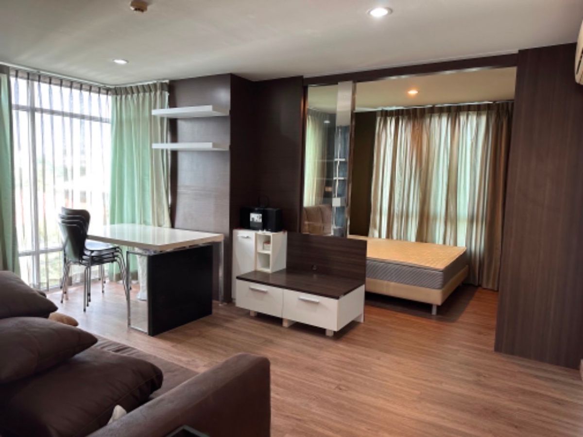 For RentCondoSapankwai,Jatujak : 🔥For urgent rent🔥 Condo Atrium Phahonyothin-Sutthisan, near BTS Saphan Khwai, furnished, ready to move in