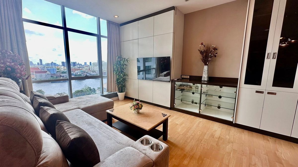 For RentCondoWongwianyai, Charoennakor : River View Condo | 2BR Near BTS & Sathorn | Fully Furnished – Just ฿45,000/Month!