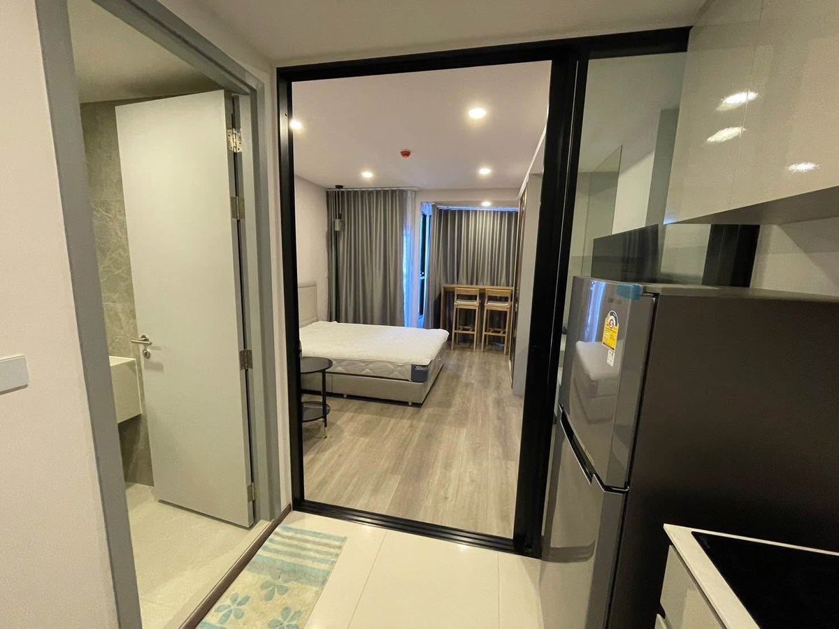 ให้เช่าคอนโดรัชดา ห้วยขวาง : คอนโดเพียง 200m จาก MRTห้วยขวาง ทำเลทอง ทำเลธุรกิจ สนใจทักได้ค่า