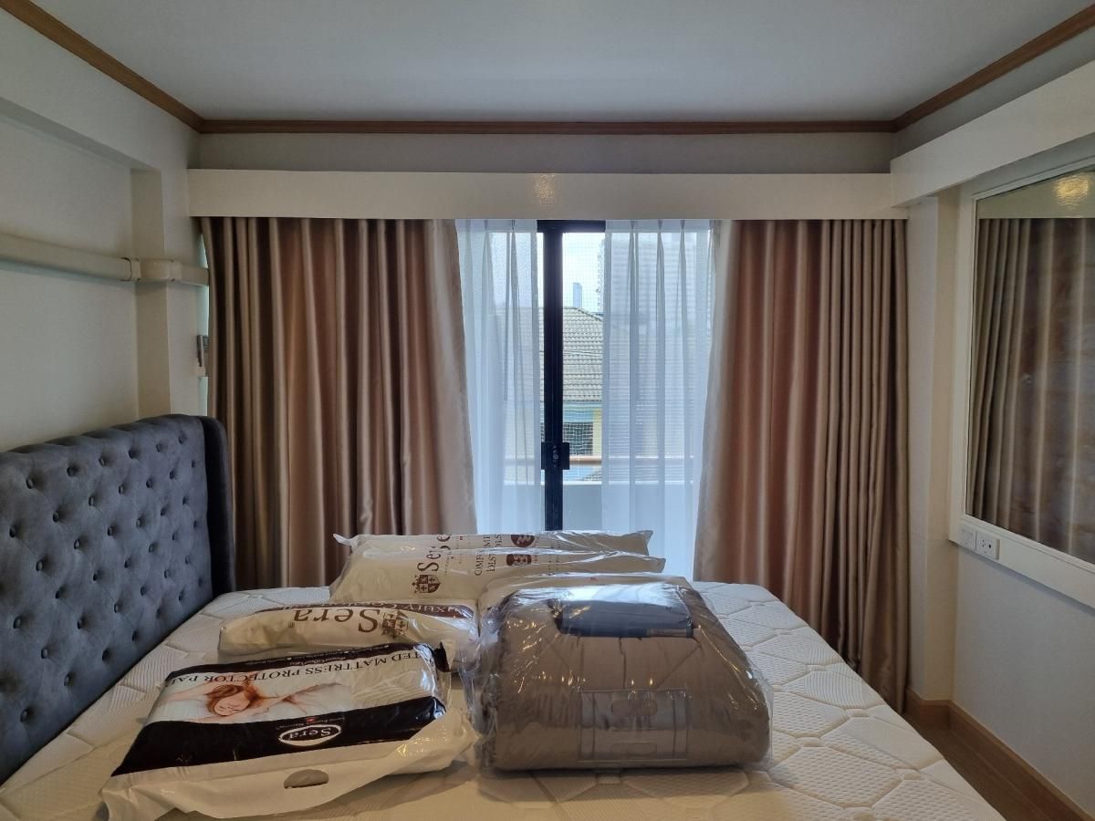 For RentCondoOnnut, Udomsuk : Rent a new Eastwood Park condo.