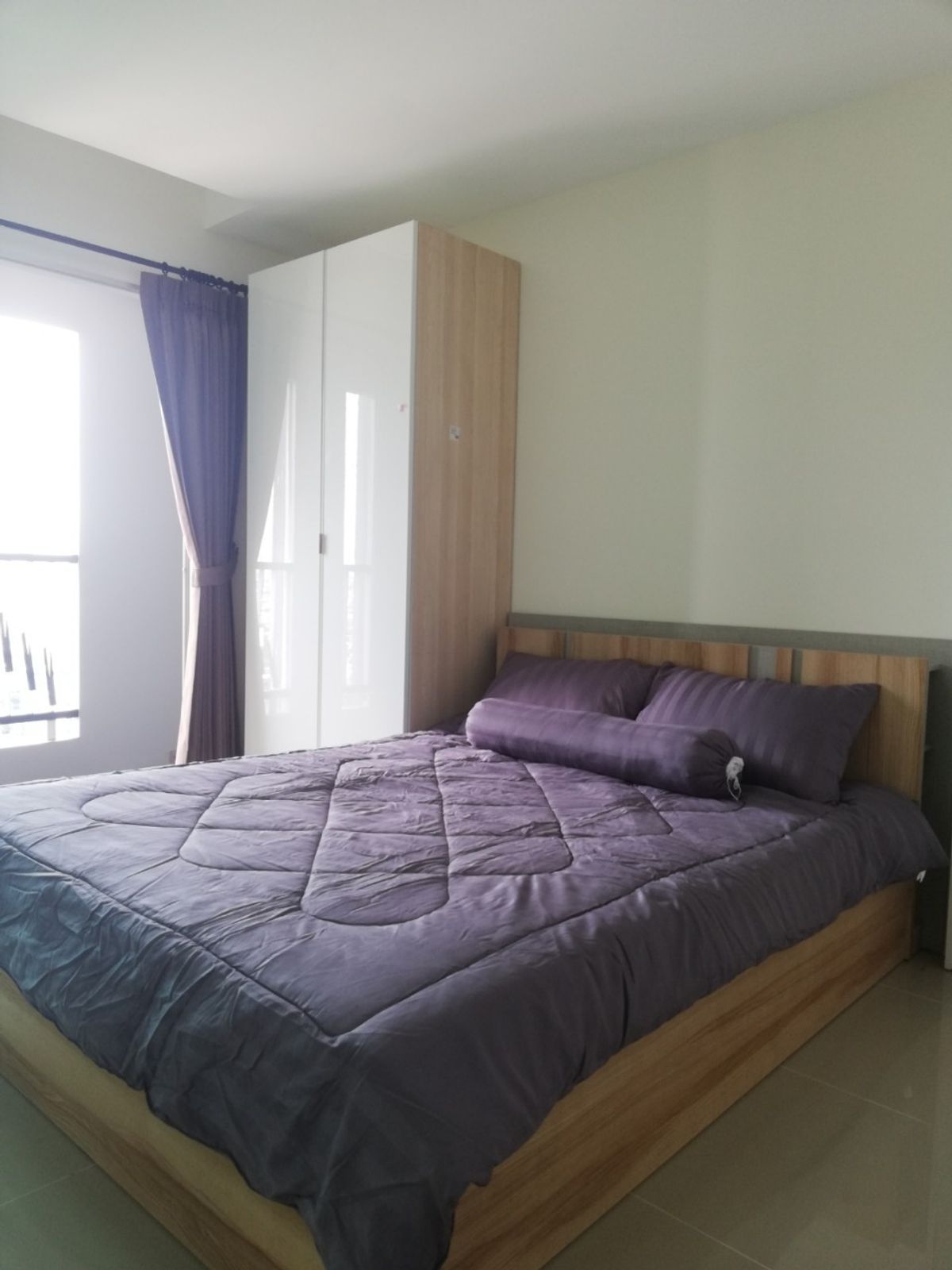 ขายคอนโดพัฒนาการ ศรีนครินทร์ : อัสสกาญจน์ เพลส ศรีนครินทร์ ใกล้รถไฟฟ้าสายสีเหลือง ฟรีเฟอร์นิเจอร์และเครื่องใช้ไฟฟ้าพร้อมอยู่