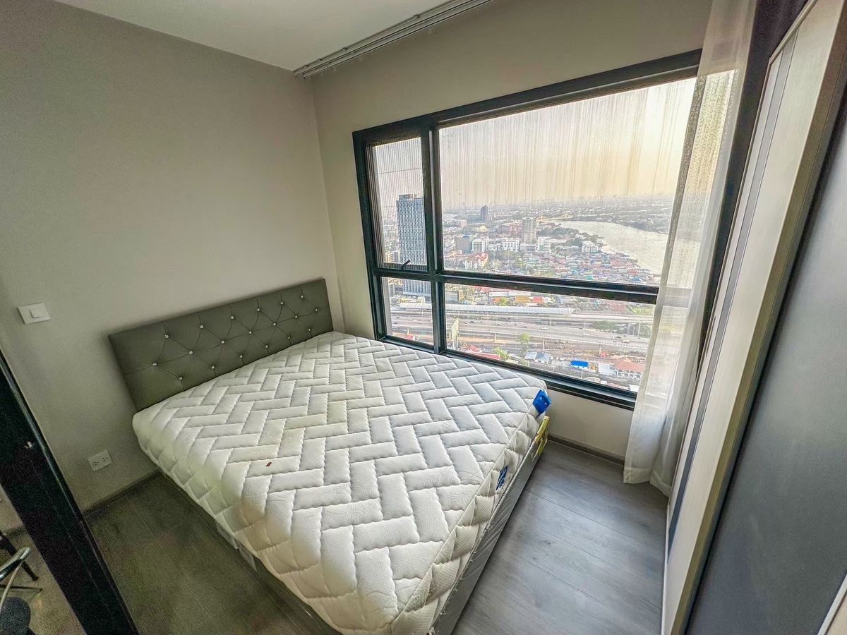 ให้เช่าคอนโดรัตนาธิเบศร์ สนามบินน้ำ พระนั่งเกล้า : ให้เช่า politan rive วิวแม่น้ำ ชั้น 45 ราคาประหยัด