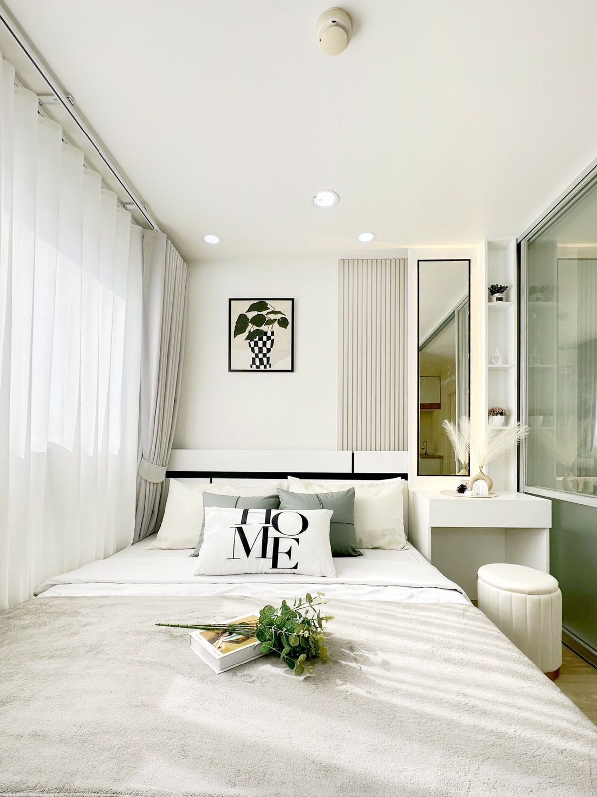 For SaleCondoKaset Nawamin,Ladplakao : sell !! Lumpini Condo, Condo Town Ramintra-Lumpini Condo Town Raminthra-Latplakhao 2, near Lat Pla Khao BTS station, near Kasetsart University, Ram Inthra Road 500 meters