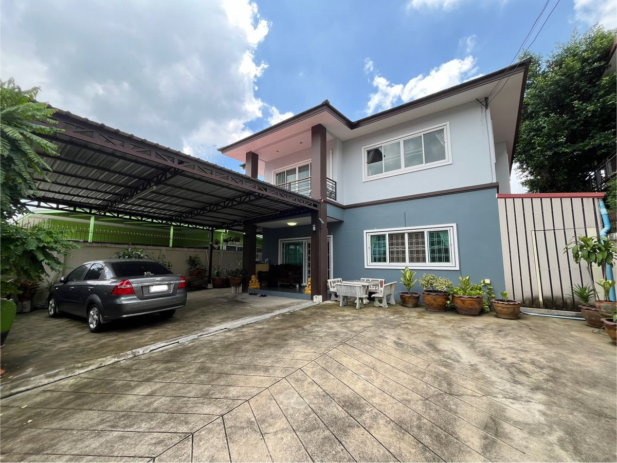 ขายบ้านลาดพร้าว101 แฮปปี้แลนด์ : บ้านเดี่ยว ลาดพร้าว 101 แยก 48 / 6 ห้องนอน (ขาย), Single house Lat Phrao 101 Soi 48 / 6 Bedrooms (FOR SALE) RUK930