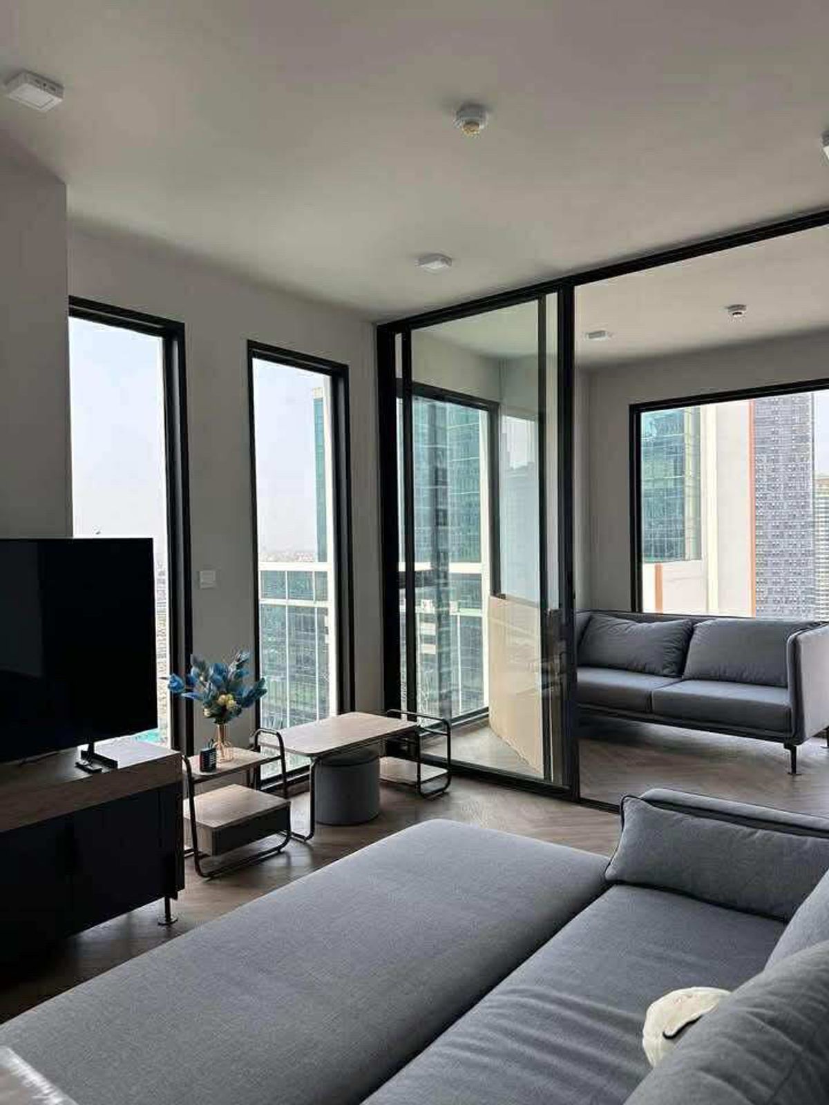 For RentCondoSiam Paragon ,Chulalongkorn,Samyan : Condo for rent in the heart of three districts. & Amp; Chulalongkorn is complete and ready to move in.