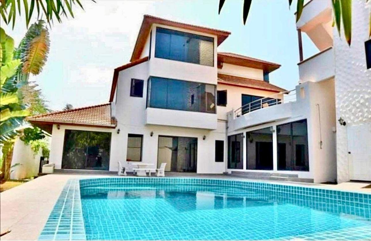 For RentHousePattaya, Bangsaen, Chonburi : Rent Paradise Villa1