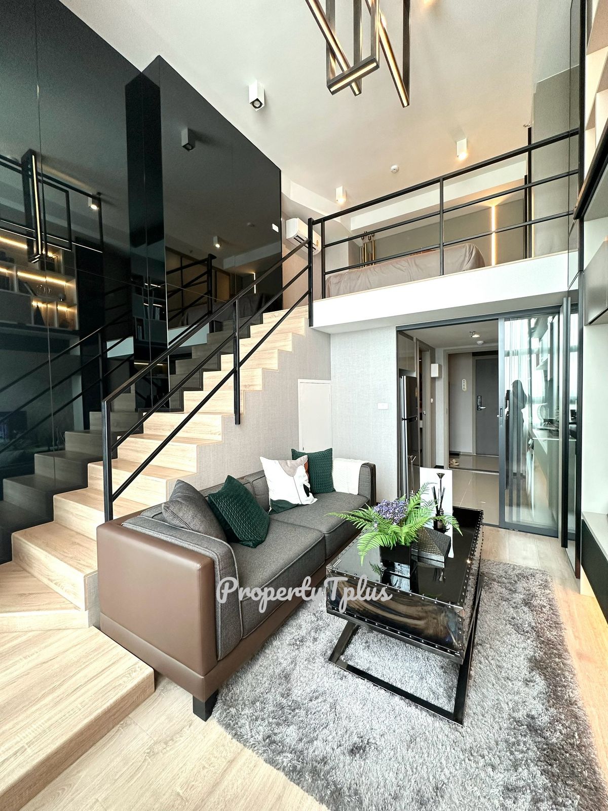 For SaleCondoRama9, Petchburi, RCA : IDEO Rama9-ASOKE 36.45 Stodio Hybrid 5.39 Delete.* Free furniture Free curtains, free curtains, electrical appliances