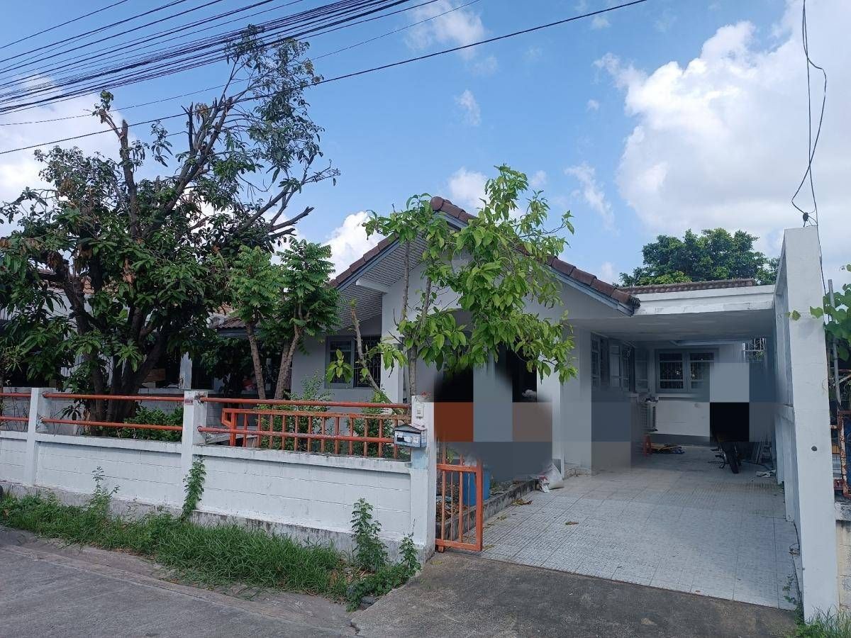 For RentHouseSamut Prakan,Samrong : Rent a detached house, Thepharak - Dan Samrong, near Si Thepha BTS Skytrain