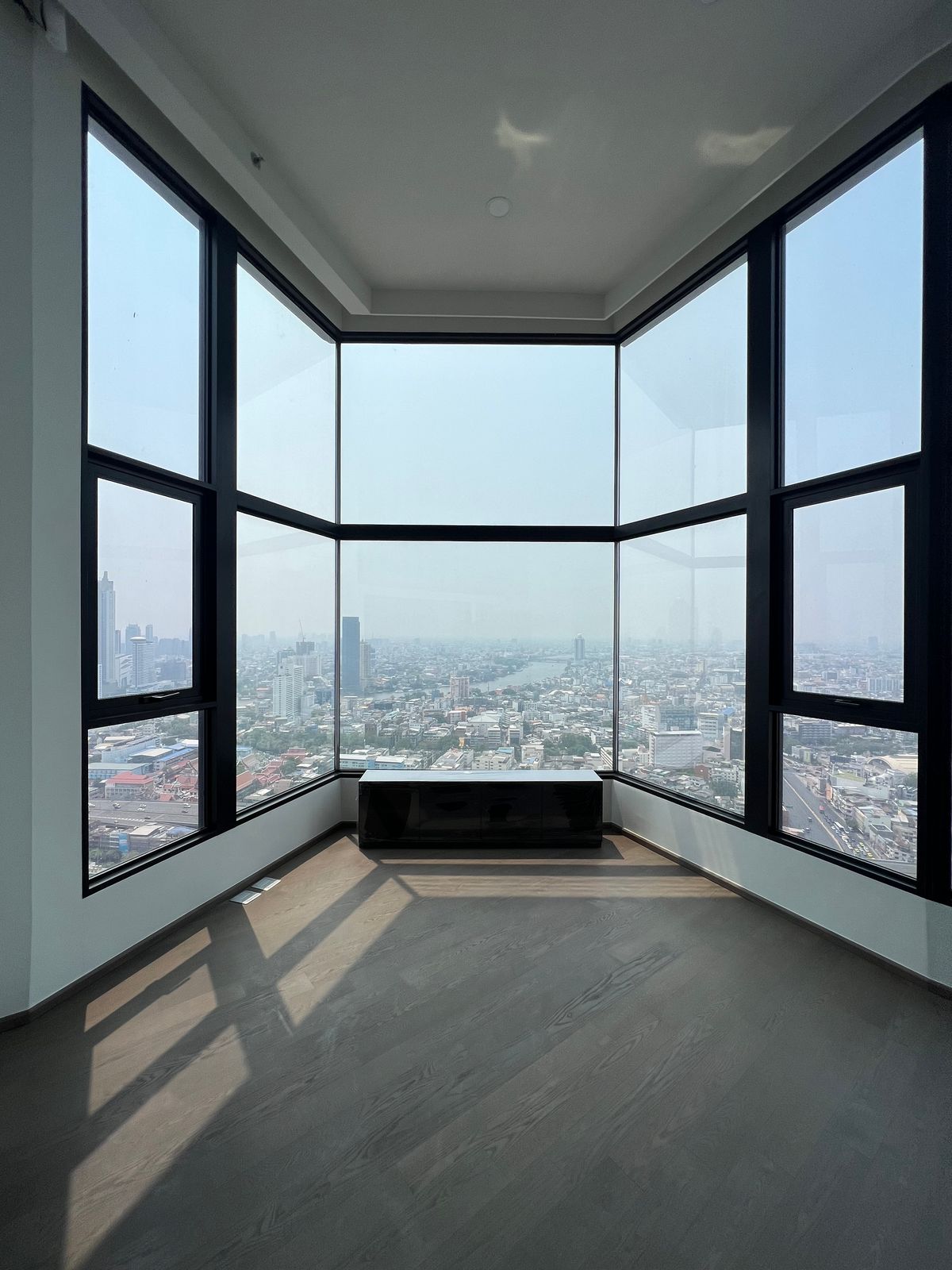 ✨ The Chao Phraya River Corner Corner saw the fireworks of Icon Siam ✨Park Origin Chula Samyan Loading...