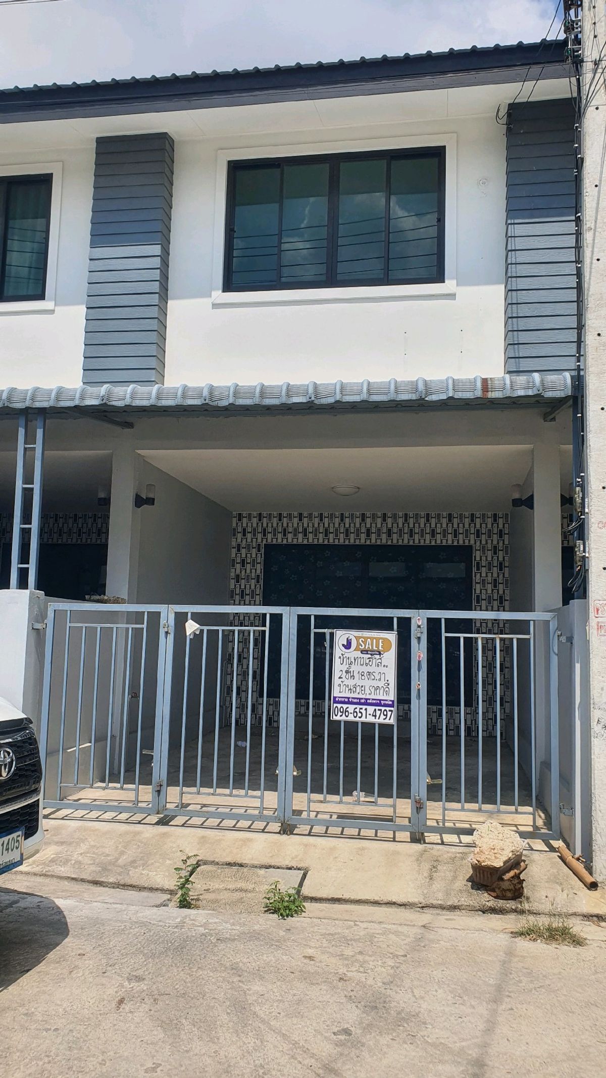 For SaleTownhomeAyutthaya : House for sale, 2 -story Town House, Somruthaiwan 3