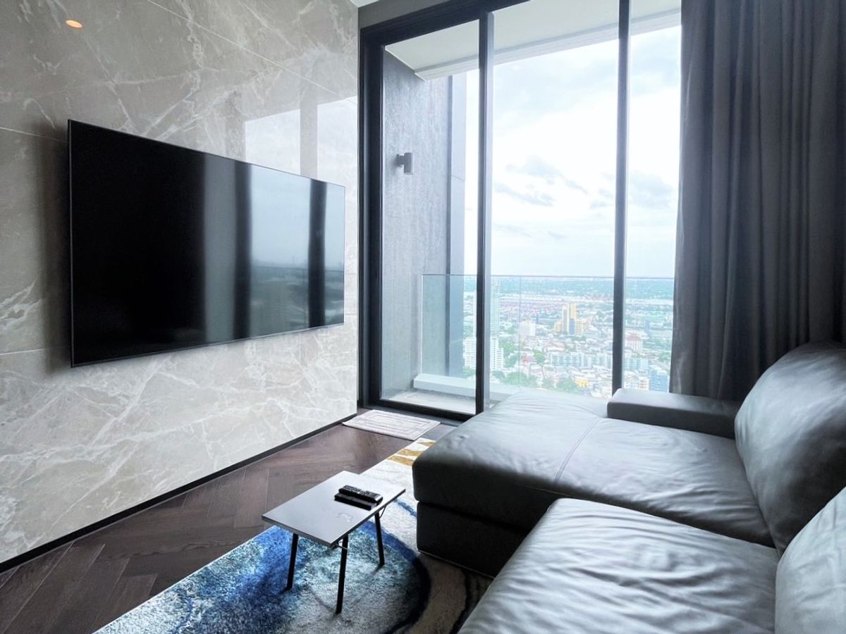 CondoSukhumvit, Asoke, Thonglor : Condo for sale, 2 Bedrooms 2 Bathrooms with living area 72.36 sq.m, Fully furnished with nice view