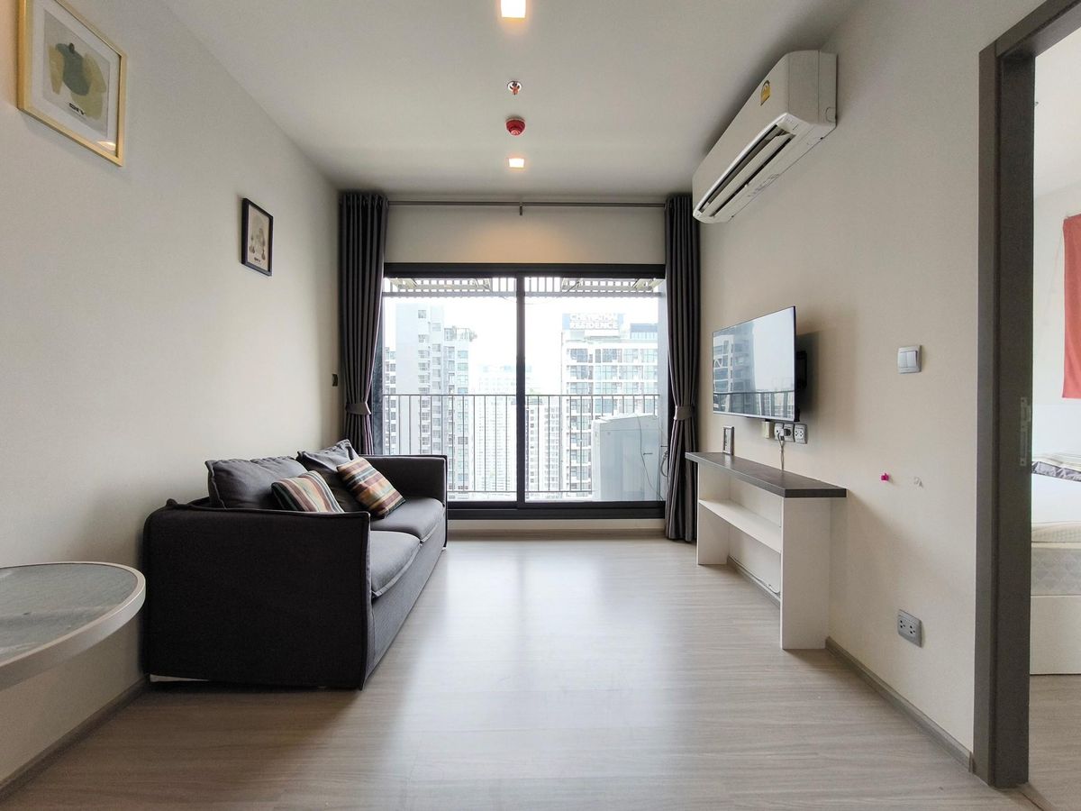 For RentCondoRama9, Petchburi, RCA : 🌿 ✨ Life Asoke Hype ✨🌿 1 BED 1 Bath, RENTAL 20,000 BAHT