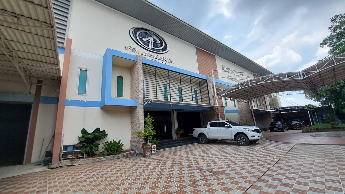 For RentWarehousePattanakan, Srinakarin : Office for rent With warehouses, good locations, Soi Chaloem Phrakiat Rama 9 Soi 13