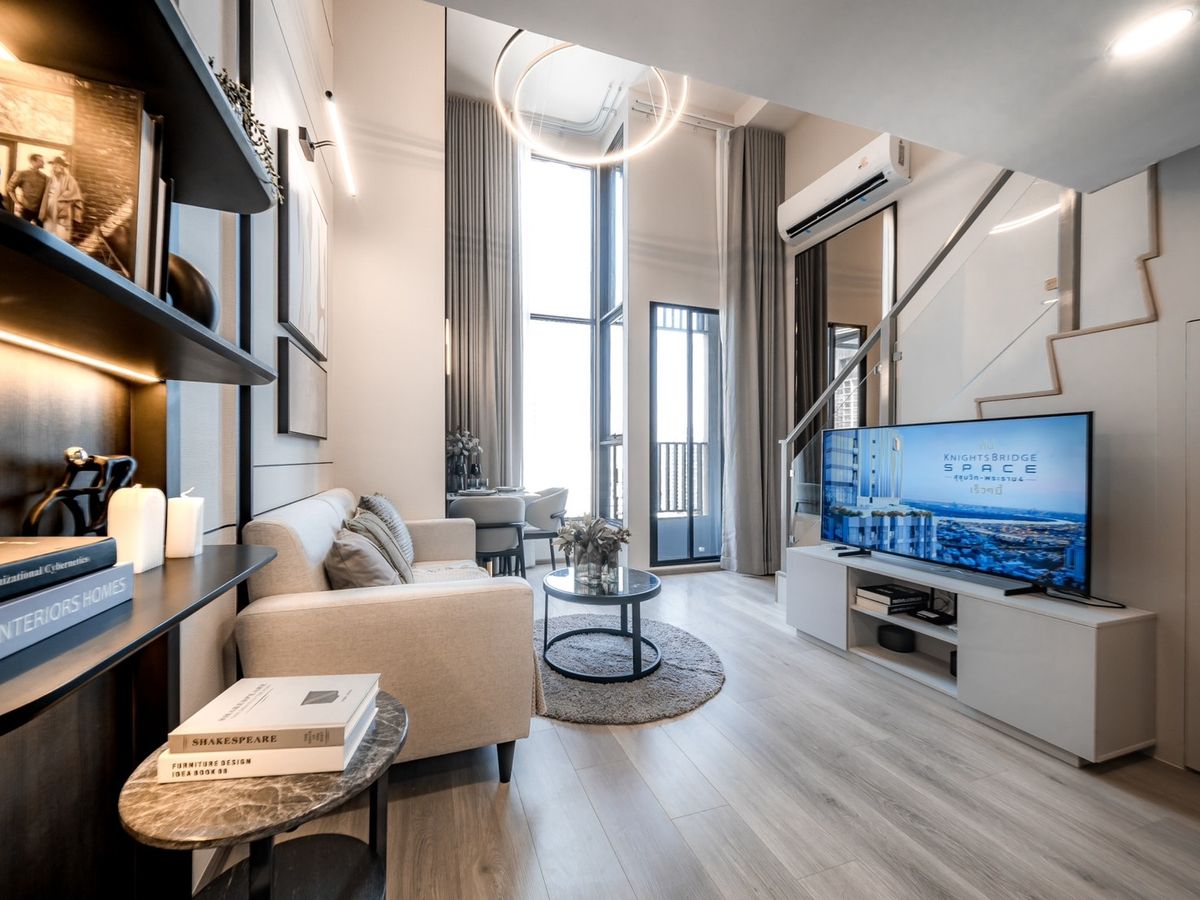 For SaleCondoOnnut, Udomsuk : 🛎️ transfer room 🛎️ Price 5.59 MB 𝗞𝗻𝗶𝗴𝗵𝘁𝘀𝗯𝗿𝗶𝗱𝗴𝗲 𝗦𝗽𝗮𝗰𝗲 𝗦𝗽𝗮𝗰𝗲 - 𝗥𝗮𝗺𝗮 𝟰 𝟰 𝟰 loft, 2 layers of ceiling 4.2 meters