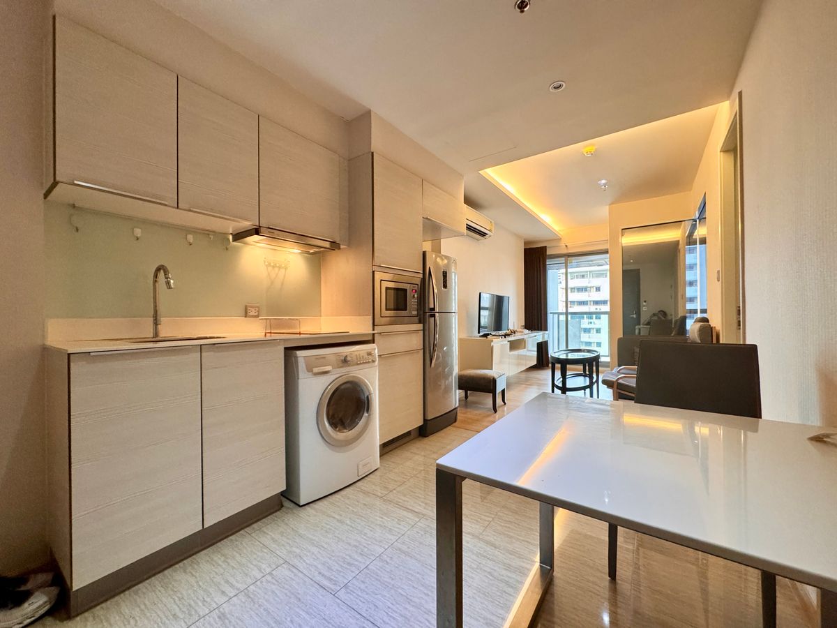 For RentCondoSukhumvit, Asoke, Thonglor : H Condo Sukhumvit 43 🌟