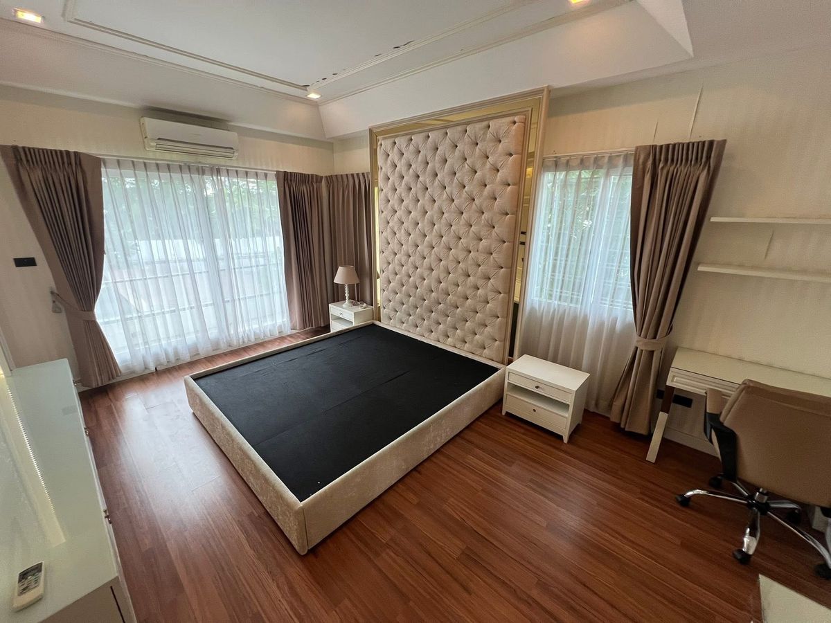 For RentHouseNawamin, Ramindra : Rent a detached house 80 sq.m., Ban Chaiyapruek Ram Inthra-Ring 2 (Khubon) near Fashion Island, pink MRT