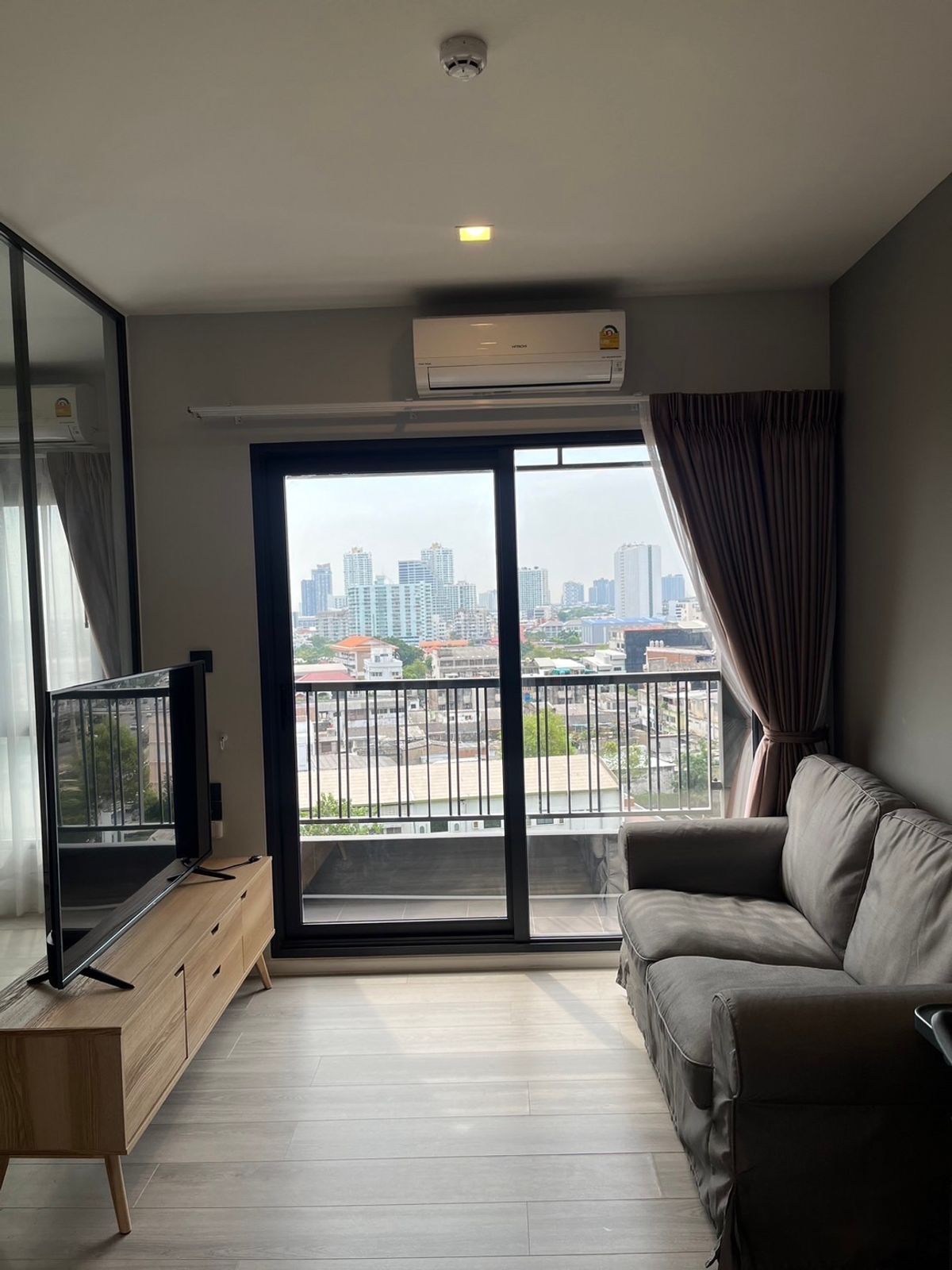 For RentCondoRama3 (Riverside),Satupadit : ✨ Rent The Key Rama 3, beautiful condo next to Terminal 21 and BRT Charoenrat ✨