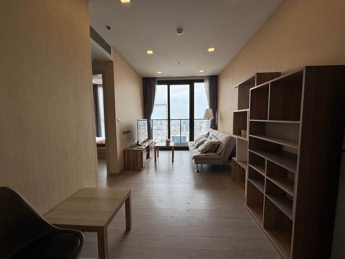 For RentCondoRama9, Petchburi, RCA : For Rent one9five 2 Bedrooms, Fully Furnished, Ready to Move in