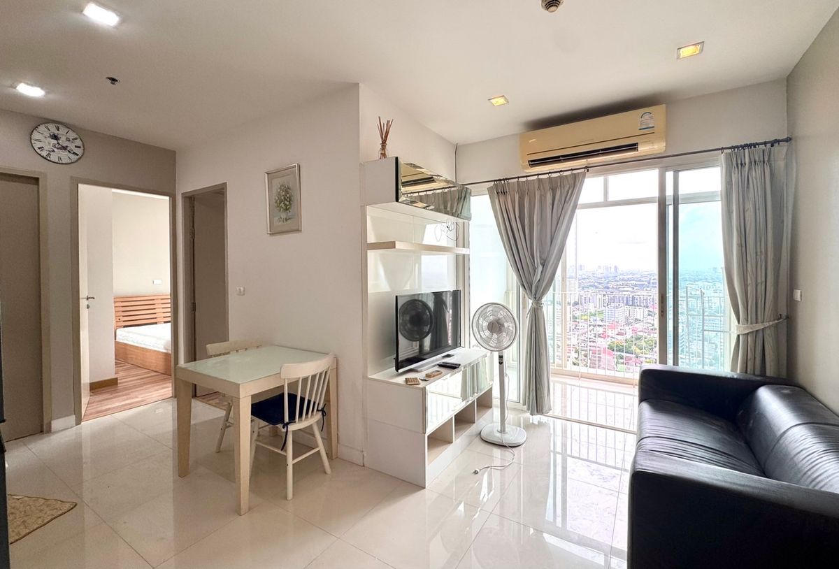 For RentCondoOnnut, Udomsuk : Ideo Verve Sukhumvit Condominium Room for Rent, Ready to Move in