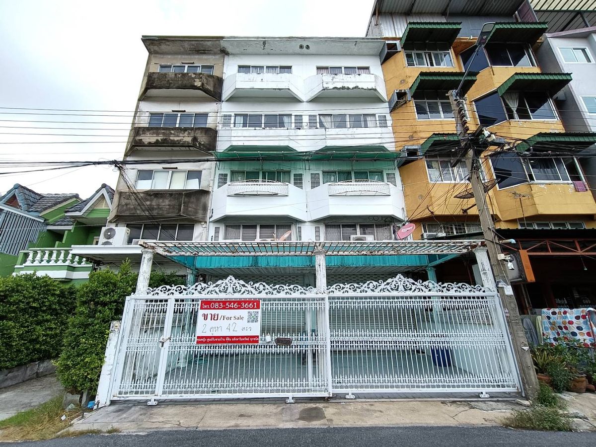 ขายอาคารพาณิชย์วิภาวดี ดอนเมือง หลักสี่ : ตึกแถว 5 ชั้น 2 คูหา ซอยพหลโยธิน 75 แขวงสนามบิน ,เขตดอนเมือง , กรุงเทพ   ใกล้รถไฟฟ้า-สนามบินดอนเมือง 