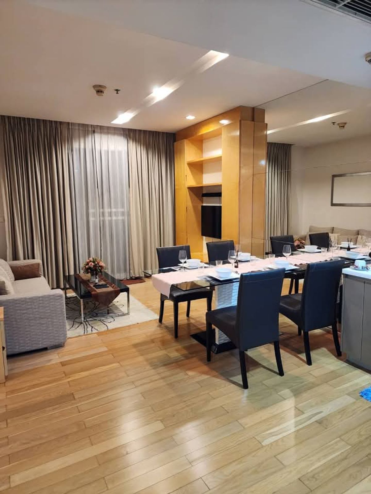 ให้เช่าคอนโดสุขุมวิท อโศก ทองหล่อ : For Rent 2Bedrooms near BTS Thonglor Siri@Sukhumvit